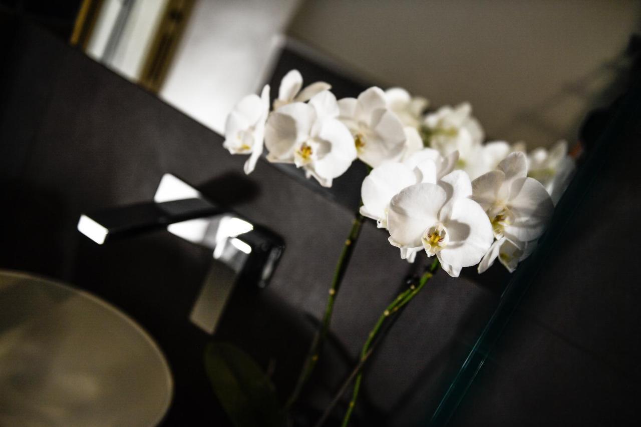 Hotel La Rosa กัตตอลิกา ภายนอก รูปภาพ
