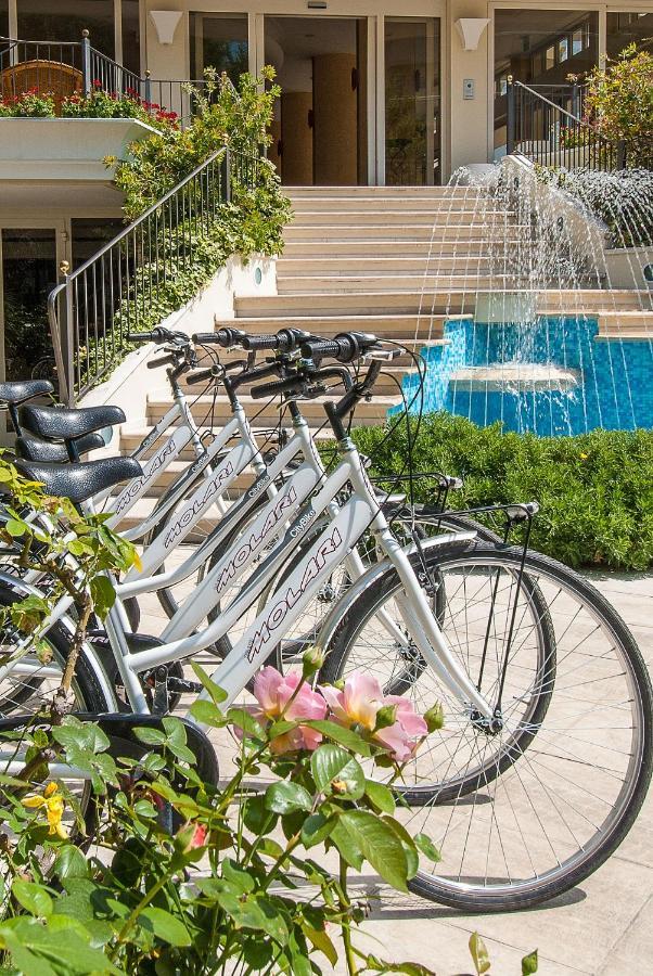 Hotel La Rosa กัตตอลิกา ภายนอก รูปภาพ